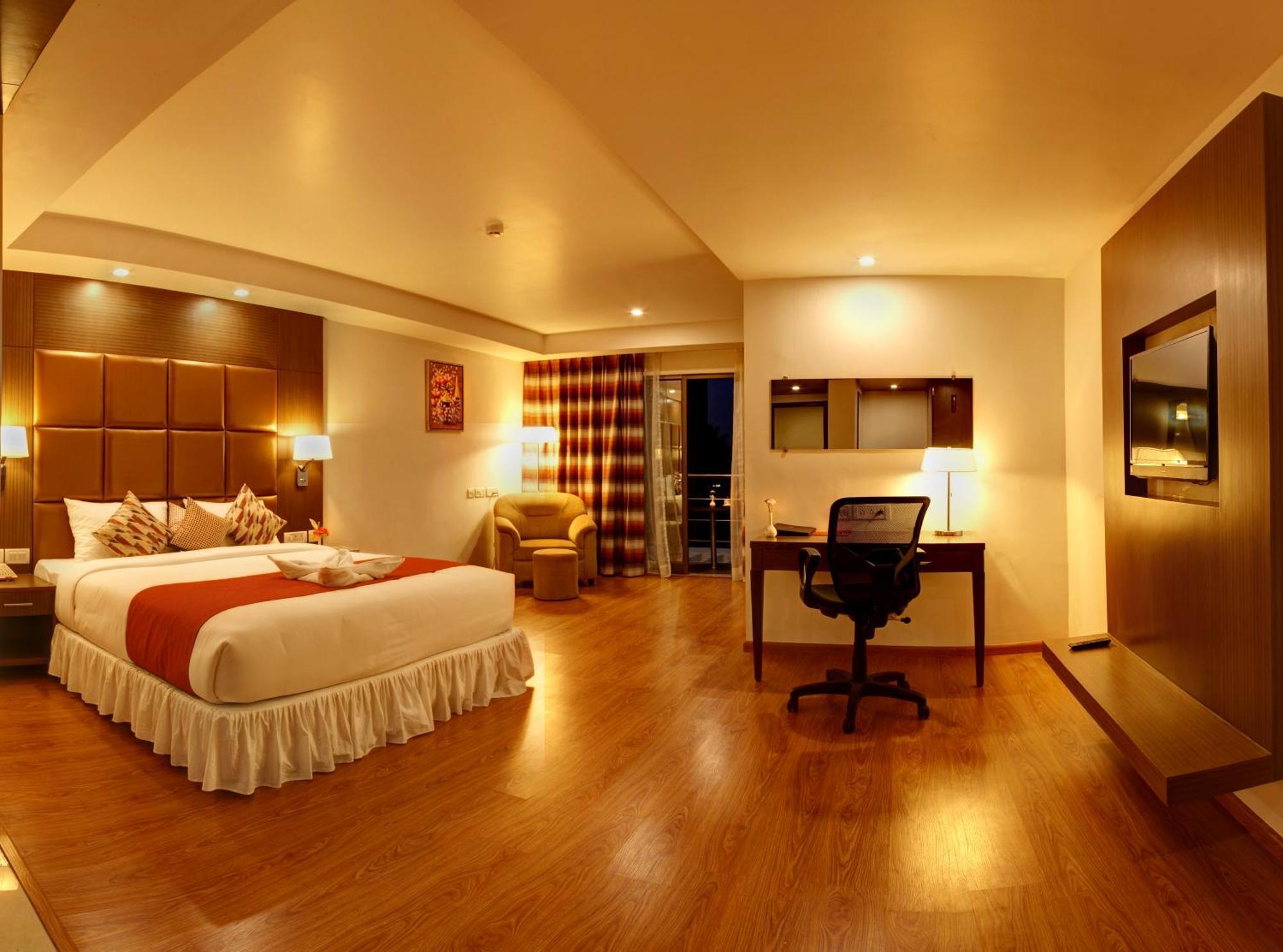 The Atrium Boutique Hotel Májszúr Kültér fotó